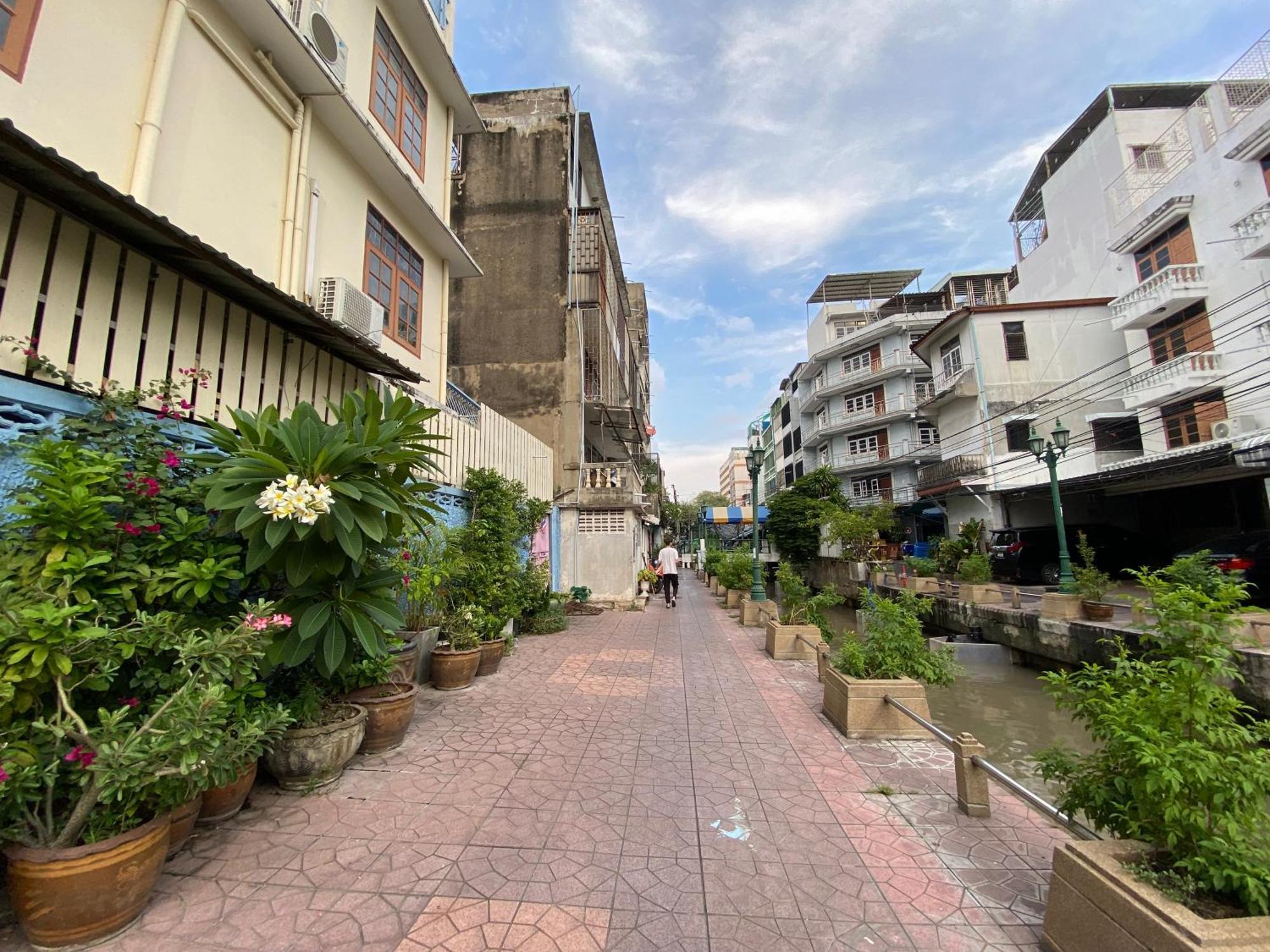 Bangkok Neighborhood Hostel Exterior foto