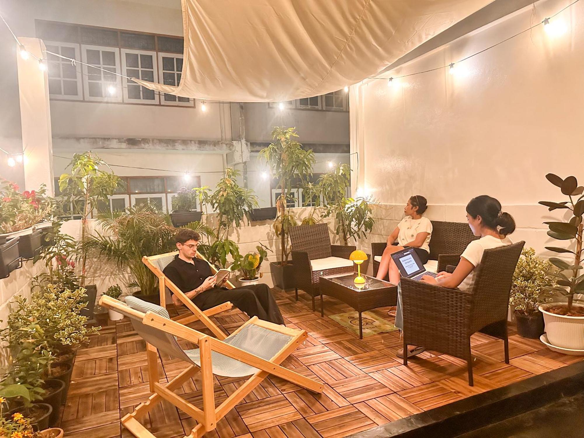 Bangkok Neighborhood Hostel Exterior foto